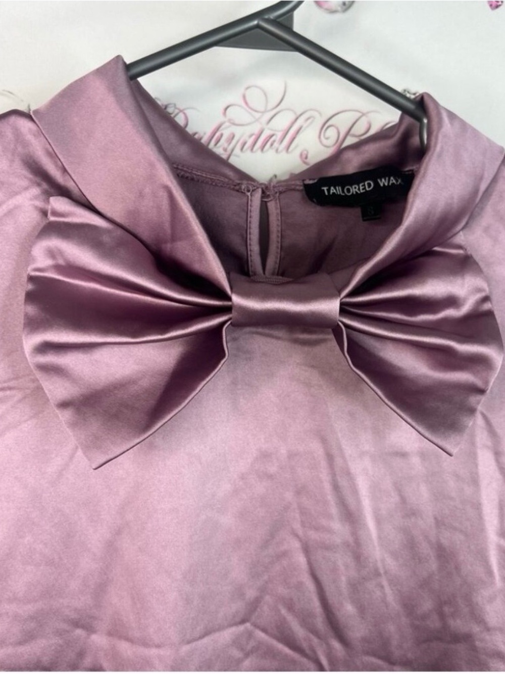 Tailor Vintage Mauve Satin Bow Neck Cap-Sleeve Top View 3